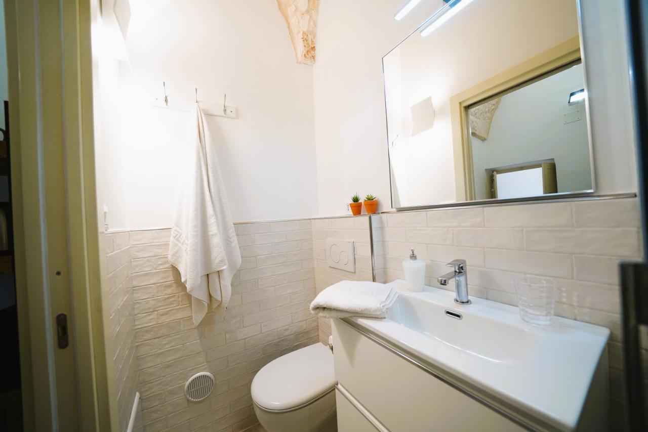 Domus Lapis - Con Terrazza Panoramica Villa ออสตูนี ภายนอก รูปภาพ